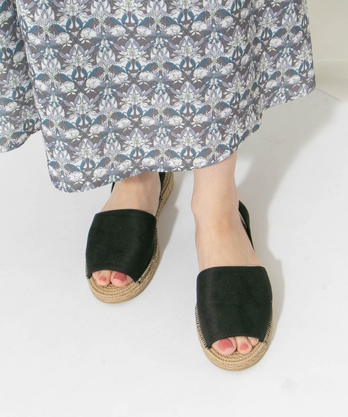 RODE SKO（ロデスコ）の「LIISI セパレートジュート風サンダル∴（サンダル・レディース・ブラック/ベージュ/アニマル・38/37）」の10枚目の写真