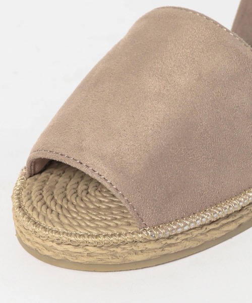 RODE SKO（ロデスコ）の「LIISI セパレートジュート風サンダル∴（サンダル・レディース・ブラック/ベージュ/アニマル・38/37）」の11枚目の写真