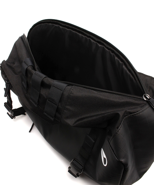 NIXON（ニクソン）の「NIXON BACKPACK SMITH 2（バックパック/リュック・メンズ・ブラック・ONE SIZE）」の7枚目の写真