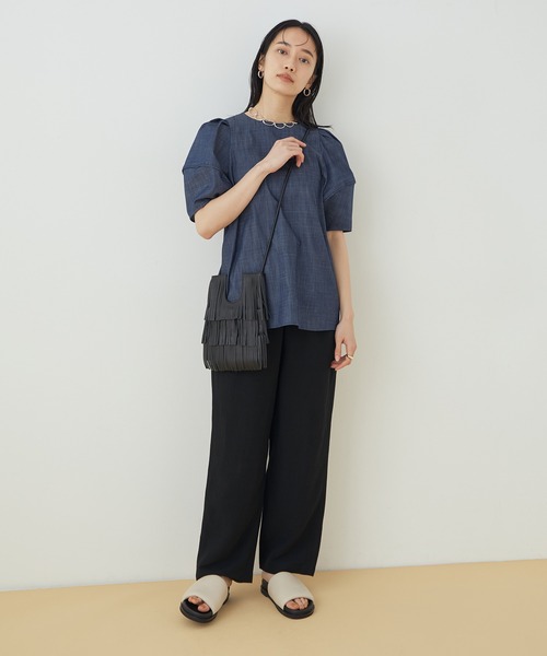 ADAM ET ROPE'（アダムエロペ）の「【2WAY・WEB限定】コクーンスリーブブラウス（シャツ/ブラウス・レディース・ホワイト/ブラック/ブルー系その他・FREE）」の19枚目の写真