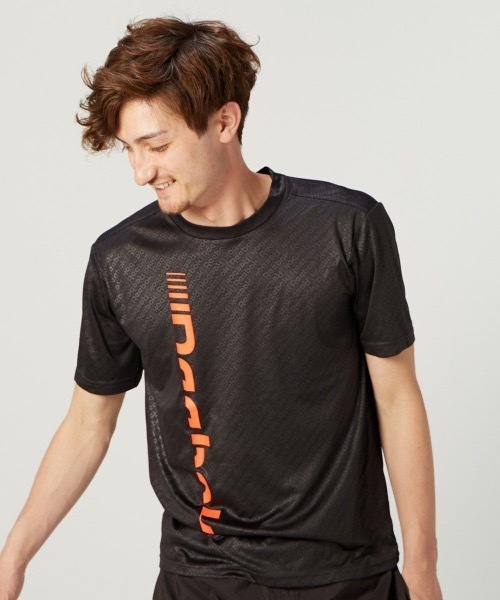 Reebok(リーボック)の「【Reebok/リーボック】UVTシャツ(Tシャツ/カットソー・メンズ・ホワイト/ブラック/ネイビー/グリーン/オレンジ・MEDIUM/LARGE/X-LARGE)」の6枚目の写真