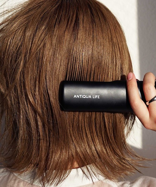 antiqua(アンティカ)の「ブラシアイロン(生活家電・レディース・ブラック・FREE)」の1枚目の写真
