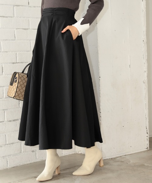 Andemiu(アンデミュウ)の「【WEB限定】アソートフレアスカート954137(スカート・レディース・ブラック/オフホワイト/スミクロ/ブラック系その他/ブラウン/ベージュ/ブラック系その他2/ブルー/グリーン/ブラック系その他3/ネイビー/ホワイト系その他5/ホワイト系その他6/ブラック×イエロー/グレー/ベージュ系その他/パープル/グリーン系その他/ブラック系その他4/グリーン系その他3/オレンジ/ブラック系その他5/グリーン系その他2/ベージュ系その他2/ピンク/チャコールグレー/キャメル/ボルドー/カーキ/ホワイト系1/ブラック系その他6/ベージュ系2/ダークネイビー/ブラック×ホワイト/その他17/その他20/ホワイト×ブラック/マスタード/ワイン系/ネイビー×ホワイト/グリーン系その他4・FREE)」の12枚目の写真