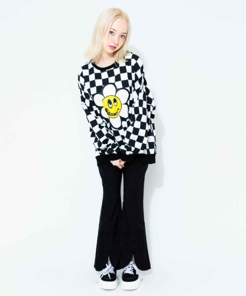 Candy Stripper（キャンディストリッパー）の「MY SUNNY CANDY スウェット（スウェット・レディース・ホワイト×ブラック/ブルー/カーキ・2）」の9枚目の写真