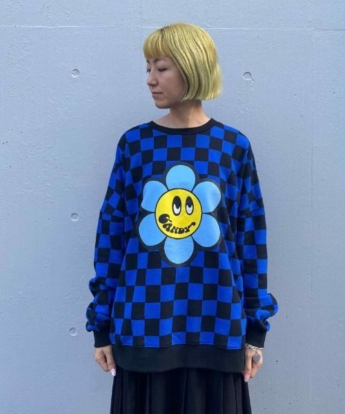 Candy Stripper（キャンディストリッパー）の「MY SUNNY CANDY スウェット（スウェット・レディース・ホワイト×ブラック/ブルー/カーキ・2）」の5枚目の写真