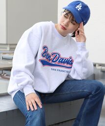 【BEN DAVIS(ベンデイビス)】≪NAVAL別注≫ STADIUM LOGO WAPPEN CREW NECK SWEAT / スタジアム ロゴ ワッペン クルーネック スウェット