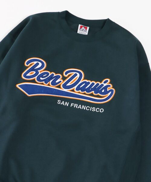 BEN DAVIS(ベンデイビス)の「【BEN DAVIS(ベンデイビス)】≪NAVAL別注≫ STADIUM LOGO WAPPEN CREW NECK SWEAT / スタジアム ロゴ ワッペン クルーネック スウェット(スウェット・メンズ・オレンジ系その他2/ネイビー/ブラック/オフホワイト/グリーン系その他/ロイヤルブルー・MEDIUM/LARGE/X-LARGE)」の11枚目の写真