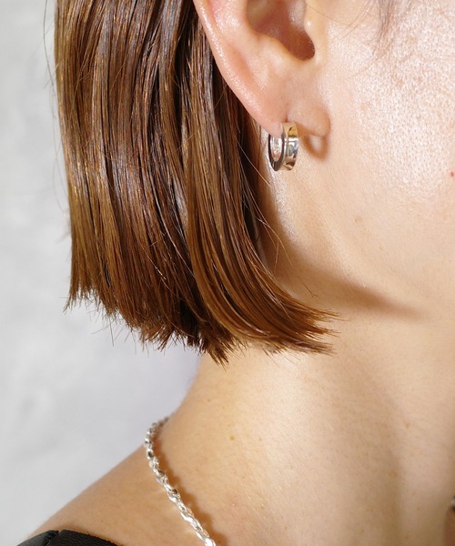 ISOLATION（アイソレーション）の「【ISOLATION / アイソレーション】silver925 Wrap Pierce 12.3mm/ シルバー925 ラップピアス（ピアス（片耳用）・レディース・シルバー・FREE）」の3枚目の写真