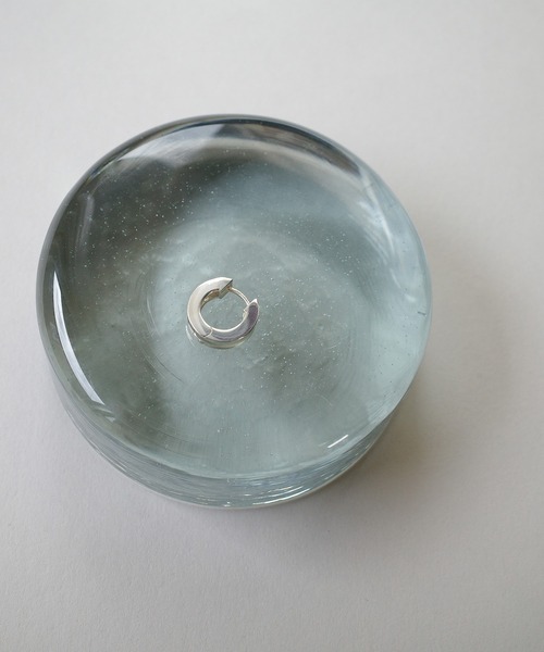 ISOLATION（アイソレーション）の「【ISOLATION / アイソレーション】silver925 Wrap Pierce 12.3mm/ シルバー925 ラップピアス（ピアス（片耳用）・レディース・シルバー・FREE）」の9枚目の写真