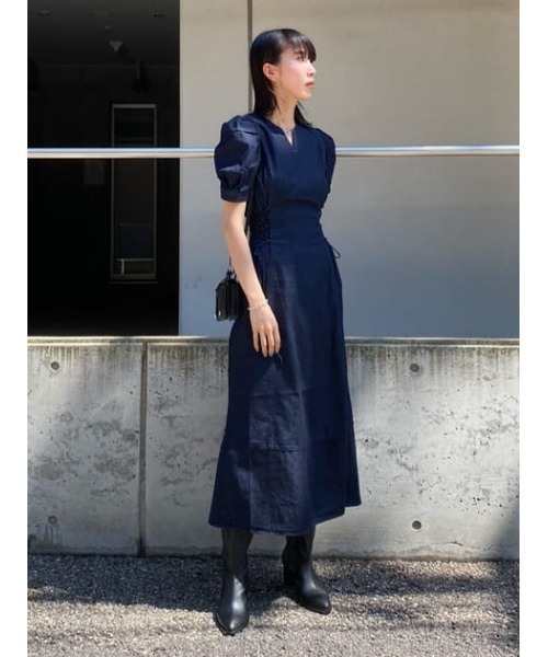 MOUSSY(マウジー)の「SIDE LACE UP ドレス(ワンピース・レディース・オレンジ/ライトブラック/ブルー・2/1)」の5枚目の写真
