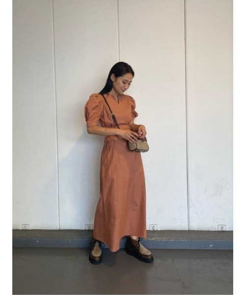 MOUSSY(マウジー)の「SIDE LACE UP ドレス(ワンピース・レディース・オレンジ/ライトブラック/ブルー・2/1)」の19枚目の写真