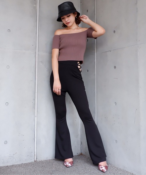 SPIRALGIRL（スパイラルガール）の「オフショルダーリブニット（ニット/セーター・レディース・ブラック/モカ・FREE）」の15枚目の写真