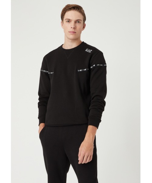 EMPORIO ARMANI EA7(エンポリオアルマーニイーエーセブン)の「【エンポリオ アルマーニ EA7】TRAIN LOGO SERIES ロゴテープ 長袖スウェット(スウェット・メンズ・ブラック/グレー・MEDIUM/LARGE/SMALL/X-SMALL/X-LARGE)」の2枚目の写真