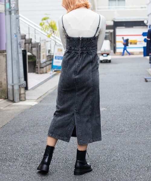 WEGO（ウィゴー）の「WEGO/ストレッチデニムキャミワンピース（ワンピース・レディース・ブラック・FREE）」の3枚目の写真