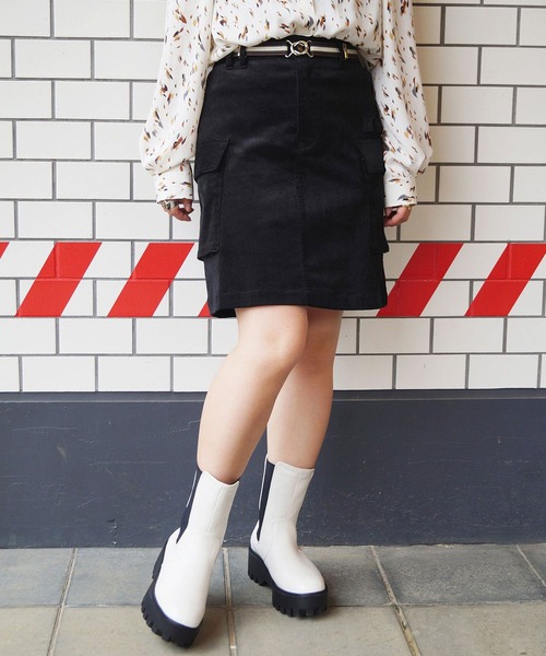 179/WG(イチナナキュウダブルジー)の「コーデュロイカーゴスカート(スカート・レディース・チャコールグレー/ブラック/ベージュ・MEDIUM)」の2枚目の写真