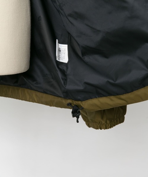 THE NORTH FACE(ザノースフェイス)の「【WEB限定】THE NORTH FACE The Coach Jacket(ナイロンジャケット・メンズ・ブラック/オリーブ/ネイビー/イエロー/ワイン・M/L)」の17枚目の写真