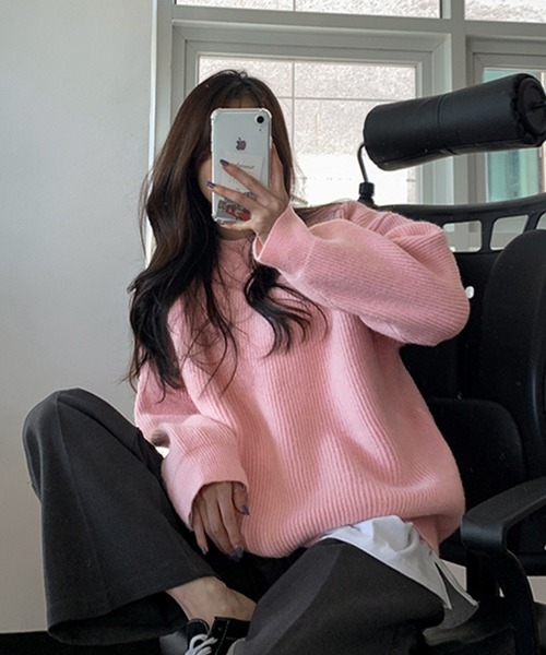 me+em select(ミームセレクト)の「※※【 新色追加/23色展開 】ルーズカラーリブニットプルオーバー(ニット/セーター・レディース・ベージュ/グリーン/アイボリー/オレンジ系その他/ブルー/イエロー/ブラック/ピンク/カーキ/グレー/ブラウン/ダークブルー/パープル/ブルーグレー/ネイビー/ライム/グリーン系その他/パープル系その他/レッド/ライラック/ロイヤルブルー/ライトグレー系/イエロー系その他・FREE)」の21枚目の写真