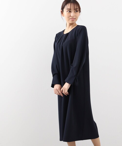 DRESKIP(ドレスキップ)の「◆お袖フレアータックワンピース(ワンピース・レディース・ブラック/ネイビー・02/03/04)」の2枚目の写真