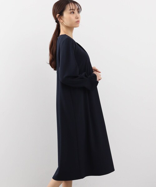 DRESKIP(ドレスキップ)の「◆お袖フレアータックワンピース(ワンピース・レディース・ブラック/ネイビー・02/03/04)」の4枚目の写真