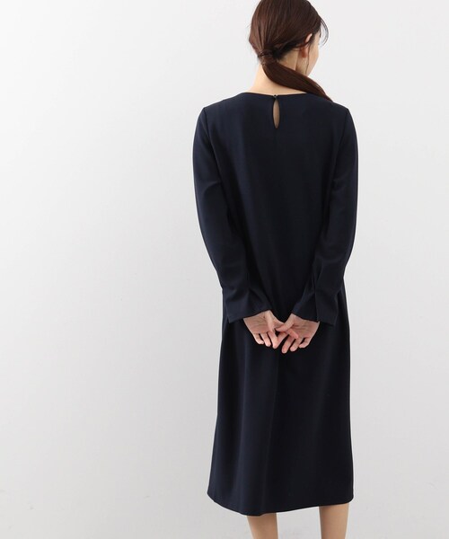 DRESKIP(ドレスキップ)の「◆お袖フレアータックワンピース(ワンピース・レディース・ブラック/ネイビー・02/03/04)」の5枚目の写真