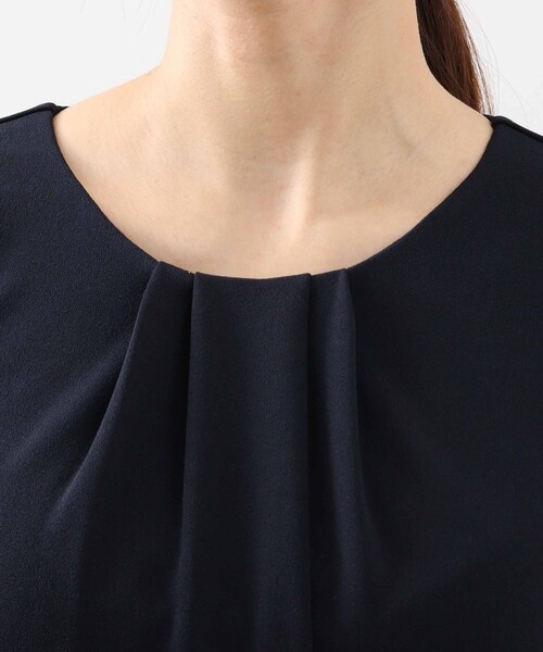 DRESKIP(ドレスキップ)の「◆お袖フレアータックワンピース(ワンピース・レディース・ブラック/ネイビー・02/03/04)」の6枚目の写真