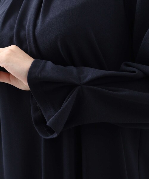 DRESKIP(ドレスキップ)の「◆お袖フレアータックワンピース(ワンピース・レディース・ブラック/ネイビー・02/03/04)」の8枚目の写真