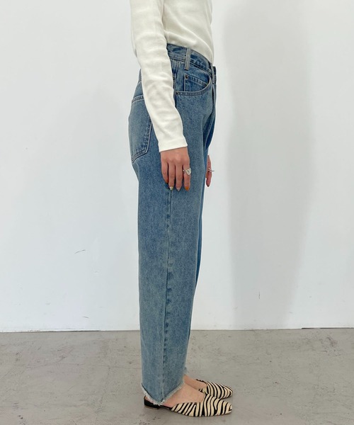 CAPRICIEUX LE'MAGE（カプリシューレマージュ）の「リメイク風デニム（デニムパンツ・レディース・ブルー・38/36）」の3枚目の写真