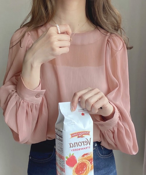 JUNOAH（ジュノア）の「バルーンスリーブシアーブラウス（シャツ/ブラウス・レディース・ホワイト/ブラック/ベージュ/モカ/ピンクベージュ/グリーン系その他/ブルー/テラコッタ/カーキ/グレー/ネイビー・MEDIUM/LARGE/X-LARGE/SMALL）」の19枚目の写真