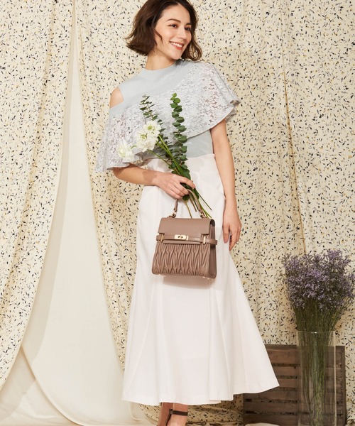 NOELA(ノエラ)の「アシメレースフリルニット(ニット/セーター・レディース・ライトグリーン/ブラック/オフホワイト・フリー)」の17枚目の写真