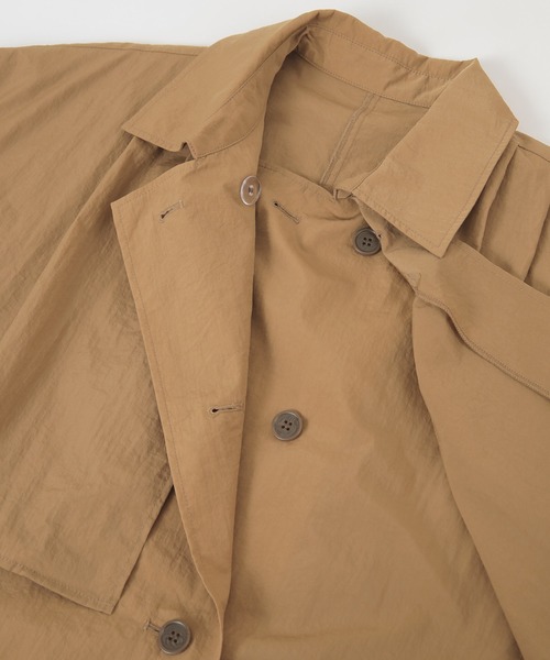 titivate（ティティベイト）の「ケープトレンチオーバーコート（トレンチコート・レディース・アイボリー/ライトブラウン/グリーン・M/S）」の5枚目の写真