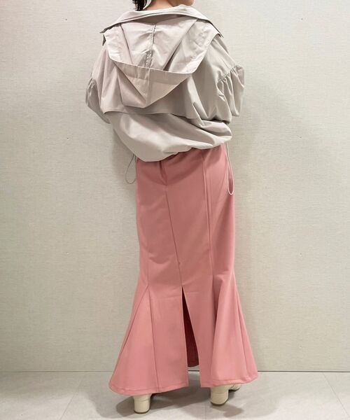 MAJESTIC LEGON（マジェスティックレゴン）の「はなやかカラーマーメイドスカート（スカート・レディース・ピンク/イエロー/アイボリー・MEDIUM）」の21枚目の写真