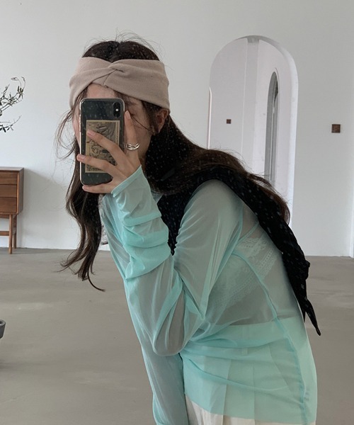 HALEY PESCA（ヘーリーペスカ）の「HALEY PESCA/シースルーハイネックインナーカットソー ブラウス（シャツ/ブラウス・レディース・ホワイト/ブラック/パープル/ピンク/イエロー/グリーン/ブルー・FREE）」の4枚目の写真