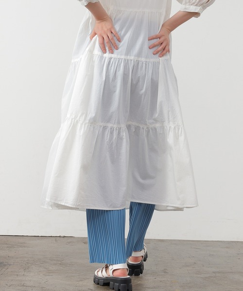 Honeys(ハニーズ)の「プリーツパンツ(その他パンツ・レディース・ブラック/ブルー/グリーン/グレイッシュベージュ・S/M/L)」の8枚目の写真