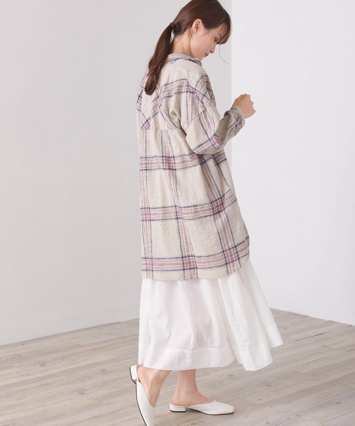 OMNES(オムネス)の「スラブコットンチェックオーバーシャツ(シャツ/ブラウス・レディース・ブラック/ネイビー/イエロー・FREE)」の12枚目の写真