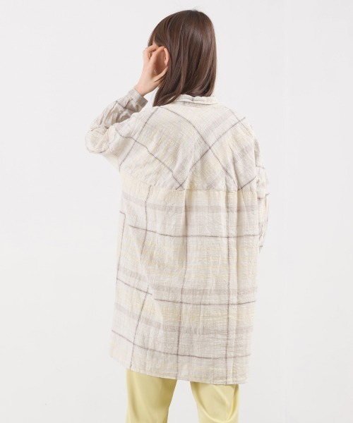 OMNES(オムネス)の「スラブコットンチェックオーバーシャツ(シャツ/ブラウス・レディース・ブラック/ネイビー/イエロー・FREE)」の16枚目の写真