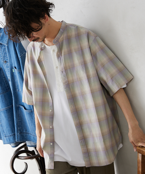 JOURNAL STANDARD relume(ジャーナルスタンダード レリューム)の「チェックバンドカラー半袖シャツ(シャツ/ブラウス・メンズ・ベージュ/ネイビー/グレー/ナチュラル・MEDIUM/LARGE)」の1枚目の写真