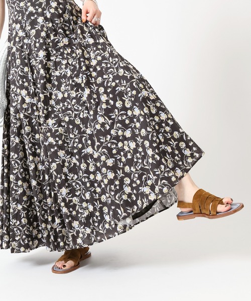 IENA（イエナ）の「【MARIHA/マリハ】別注 月の夢のドレス（ワンピース・レディース・ブラック・FREE）」の4枚目の写真