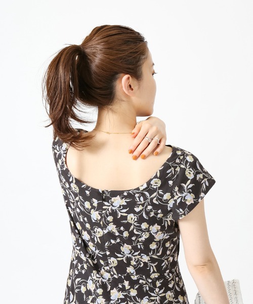 IENA（イエナ）の「【MARIHA/マリハ】別注 月の夢のドレス（ワンピース・レディース・ブラック・FREE）」の6枚目の写真