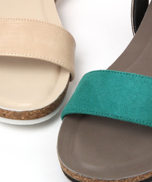 studio CLIP(スタディオクリップ)の「クッションウェッジサンダル(サンダル・レディース・ブラック/アイボリー/グリーン・X-LARGE/LARGE/MEDIUM)」の10枚目の写真