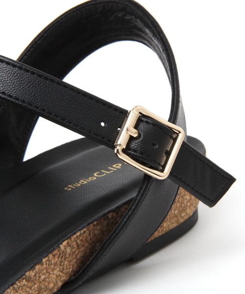 studio CLIP(スタディオクリップ)の「クッションウェッジサンダル(サンダル・レディース・ブラック/アイボリー/グリーン・X-LARGE/LARGE/MEDIUM)」の4枚目の写真