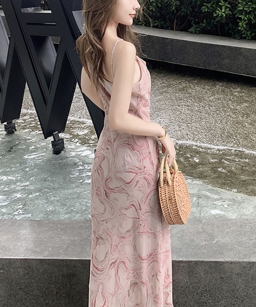 Primazel（プリマゼル）の「シフォンロングキャミソールワンピース（ワンピース・レディース・ピンク・M）」の4枚目の写真