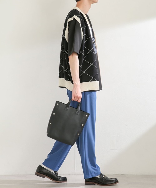 SENSE OF PLACE by URBAN RESEARCH（センスオブプレイスバイアーバンリサーチ）の「リベットデザインショルダートートバッグ（トートバッグ・メンズ・ブラック/グリーン・ONE）」の3枚目の写真