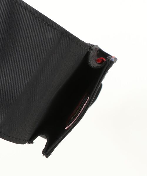 Manhattan Portage（マンハッタンポーテージ）の「Cobble Hill Smartphone Case（クラッチバッグ・メンズ・ブラック・FREE）」の11枚目の写真