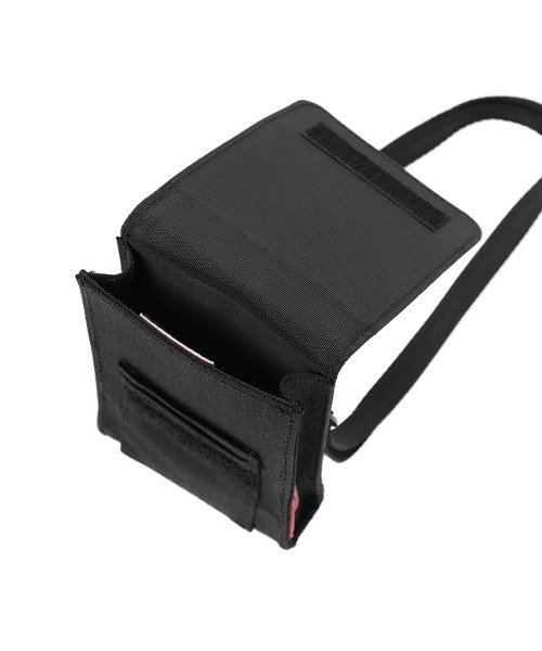 Manhattan Portage（マンハッタンポーテージ）の「Cobble Hill Smartphone Case（クラッチバッグ・メンズ・ブラック・FREE）」の10枚目の写真