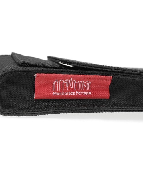 Manhattan Portage（マンハッタンポーテージ）の「Cobble Hill Smartphone Case（クラッチバッグ・メンズ・ブラック・FREE）」の2枚目の写真