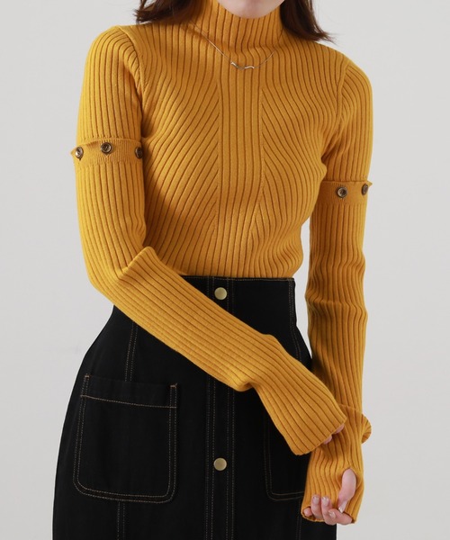 Cheek（チーク）の「アームウォーマー付きリブニット（ニット/セーター・レディース・カーキ/イエロー/オレンジ/モカ/チャコールグレー/ベージュ・MEDIUM）」の8枚目の写真