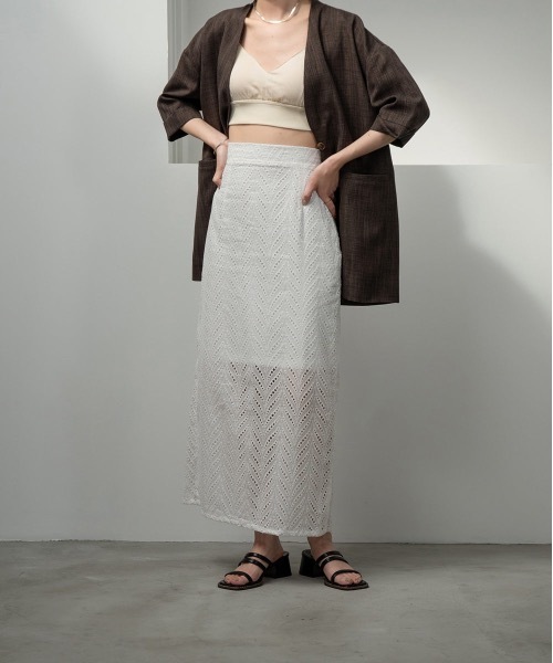 lawgy(ラウジー)の「cut work lace skirt(スカート・レディース・ホワイト/ブラック・FREE)」の10枚目の写真