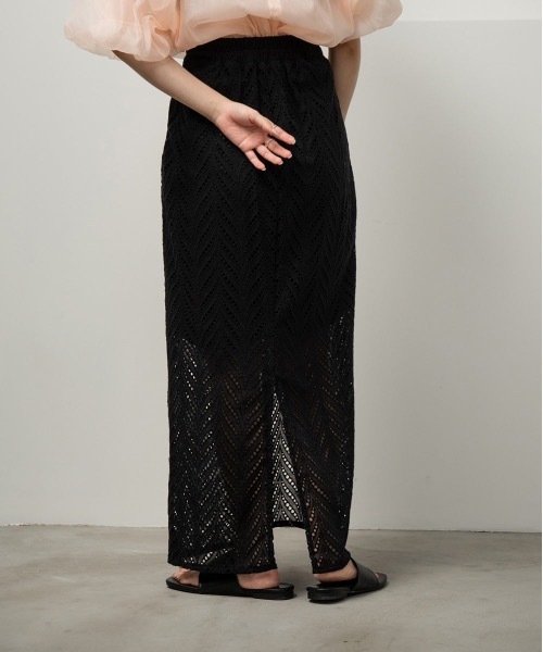 lawgy(ラウジー)の「cut work lace skirt(スカート・レディース・ホワイト/ブラック・FREE)」の12枚目の写真