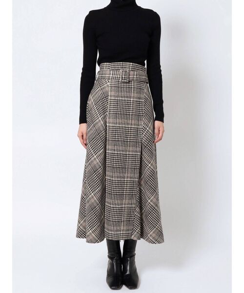 LAGUNAMOON(ラグナムーン)の「チェックベルトフレアースカート(スカート・レディース・ブラック/カーキ・SMALL/MEDIUM)」の16枚目の写真