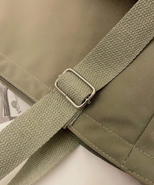 yuue' ( wear )(ユーイ)の「キャンパストートバッグ / ショルダーバッグ(トートバッグ・レディース・ホワイト/ブラック/カーキ・FREE)」の13枚目の写真